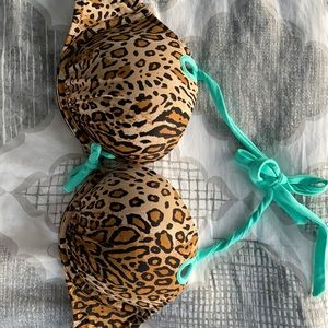 Brand New Victoria’s Secret Bombshell Bikini Top